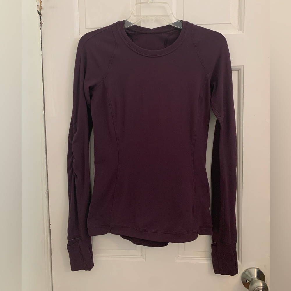 Lululemon Runderful Long Sleeve Running layer size 6 purple zip pocket active